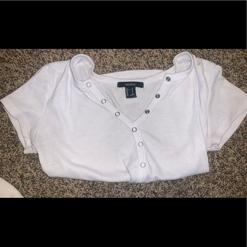 Brand is Forever21, Size is Small, Color is white